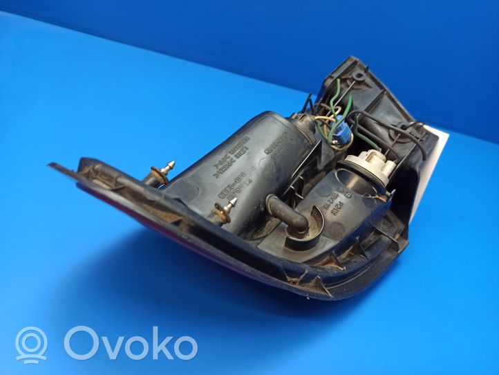 Mazda 323 Lampa tylna RR1439