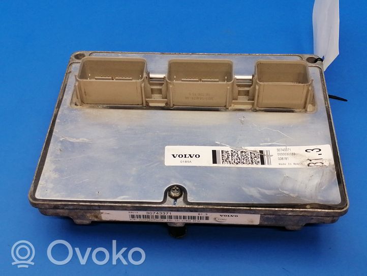 Volvo V50 Sterownik / Moduł ECU 30743371