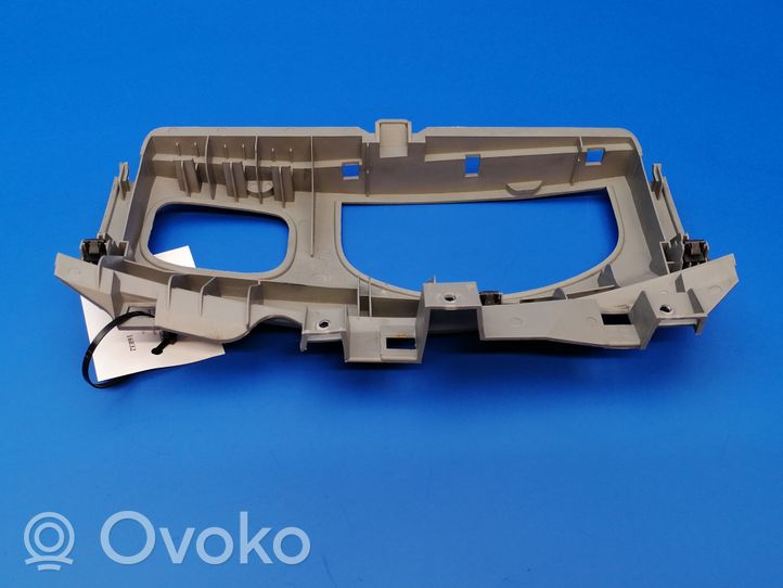 Opel Vivaro Panel trim 8200004605