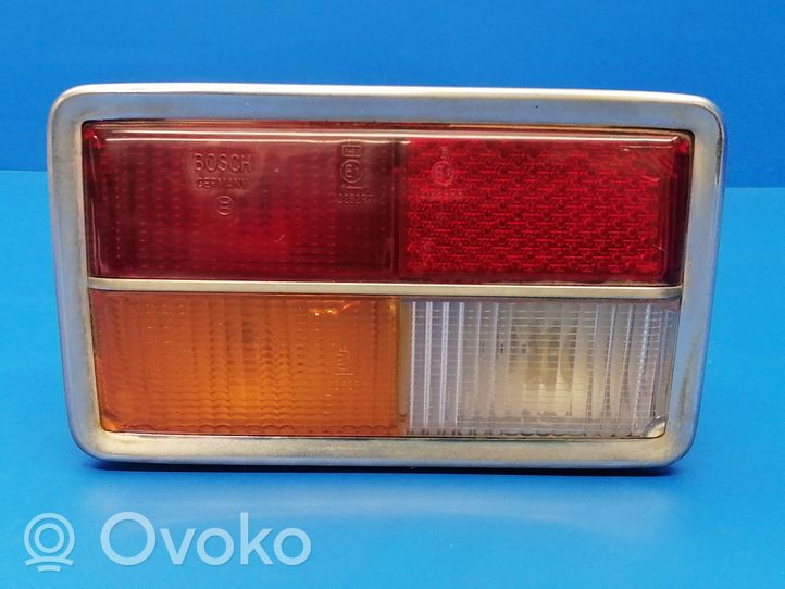Volkswagen K70 Lampa tylna 481945707