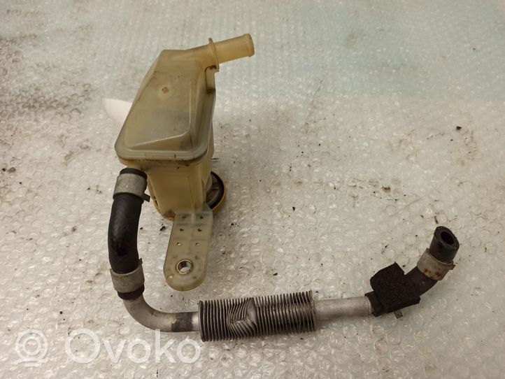 Subaru Legacy Serbatoio/vaschetta del liquido del servosterzo 