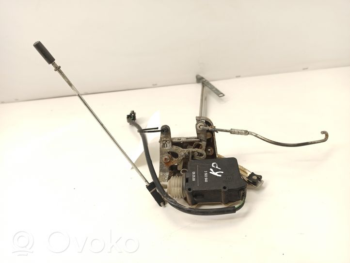 Volvo 760 Front door lock 3503946