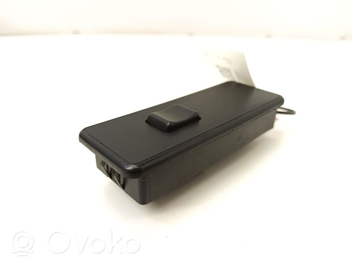 Volvo 760 Electric window control switch 03838652