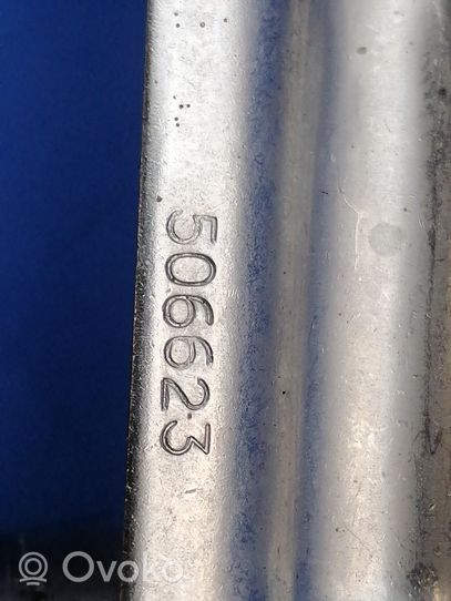 Nissan Note (E11) Linea/tubo flessibile della valvola EGR 554924