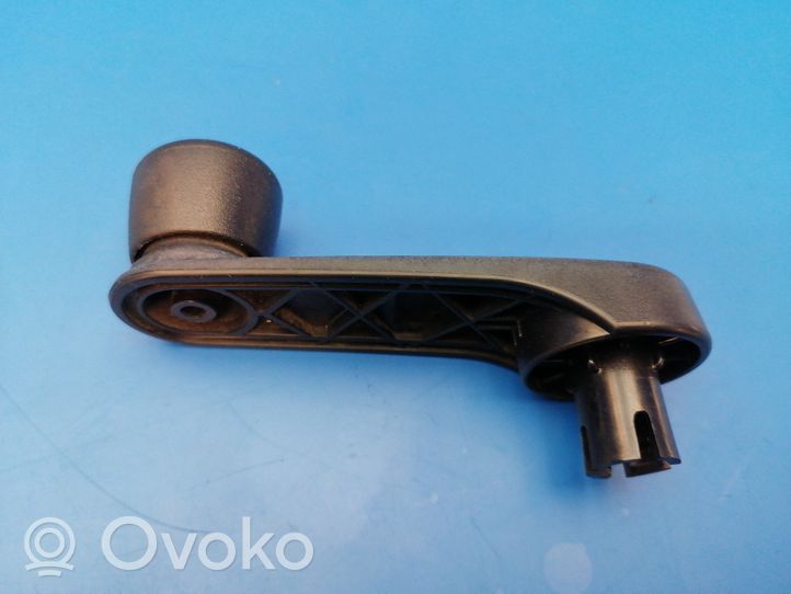 Peugeot 307 Rear door window winding handle 