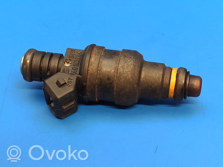 Volvo 760 Fuel injector 0280150734