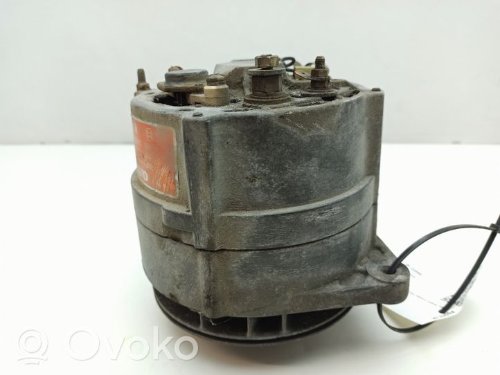 Volvo 760 Generatore/alternatore 0120468015