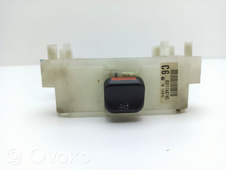 Subaru Legacy Interruttore luci 83111AG740