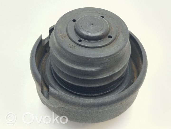 Audi A8 S8 D2 4D Tappo del serbatoio del carburante 1H0201553