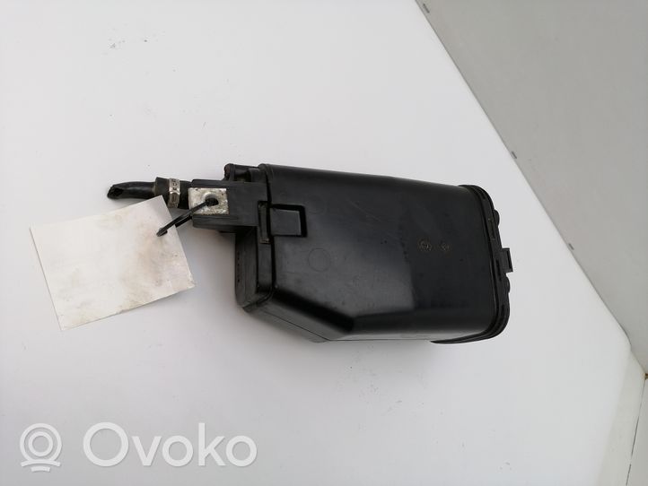 Audi A8 S8 D2 4D Serbatoio a carbone attivo per il recupero vapori carburante 4D0201801