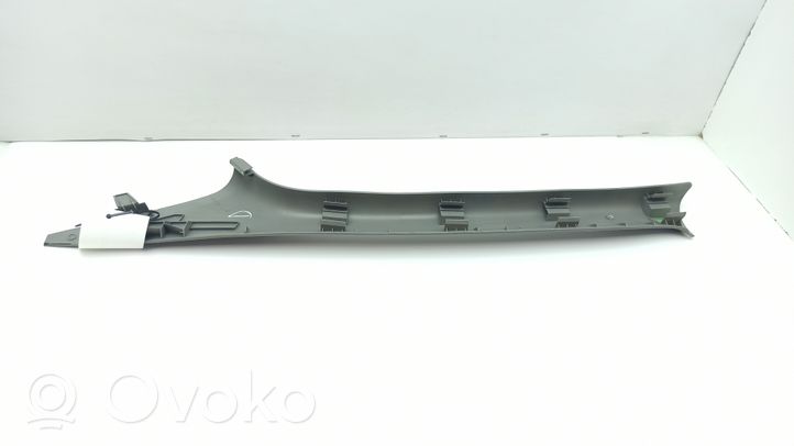 Nissan Primastar Osłona słupka szyby przedniej / A 8200395296