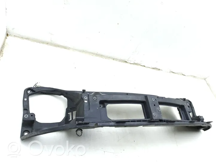 Nissan Primastar Panel mocowania chłodnicy / góra 8200411918E