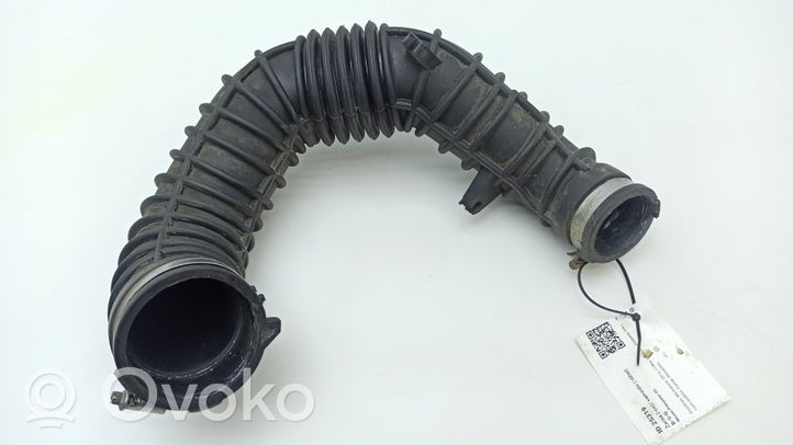 Nissan Primastar Air intake hose/pipe 