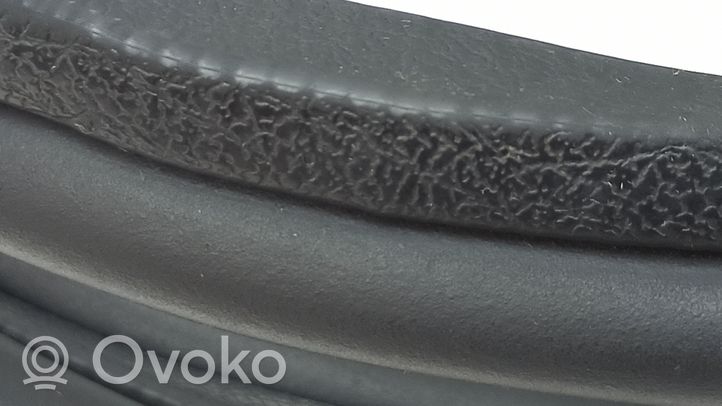 Nissan Primastar Sliding door rubber seal 