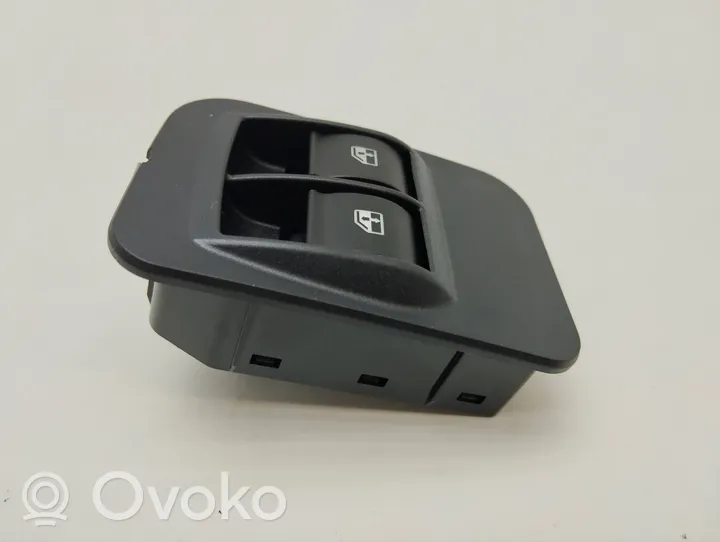 Fiat Qubo Electric window control switch E24019WS