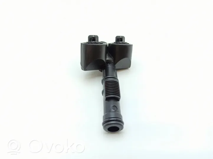 Volvo C30 Difusor de agua regadora de faro delantero 30698422