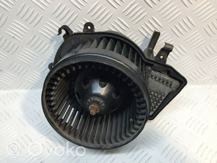 Mercedes-Benz E W211 Ventola riscaldamento/ventilatore abitacolo 9400784