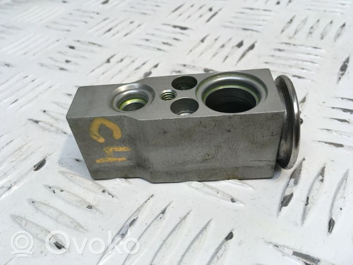 Citroen C4 I Air conditioning (A/C) expansion valve 7007758