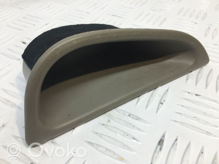 Nissan Almera Tino Altro elemento di rivestimento della portiera anteriore 80950BU000