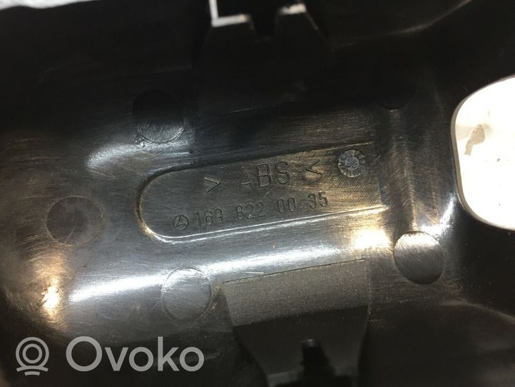 Mercedes-Benz A W169 Inne części wnętrza samochodu A1698220035