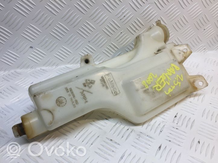 Ford Ranger Zbiornik płynu do spryskiwaczy szyby przedniej / czołowej UR5667480