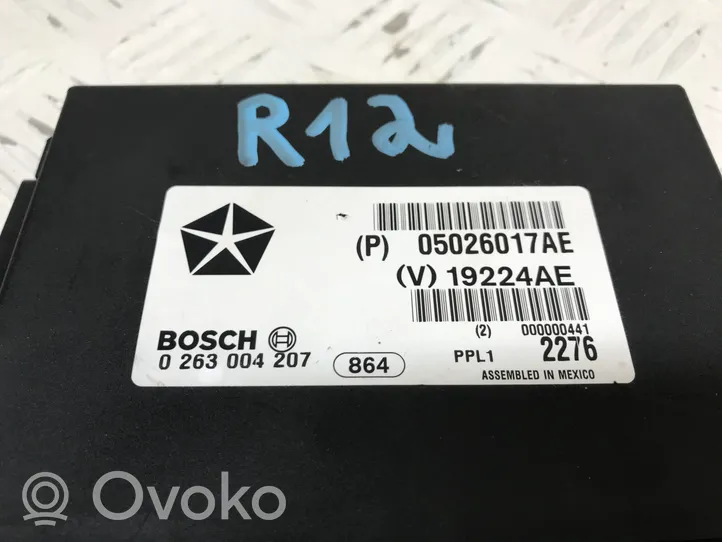 Jeep Grand Cherokee (WK) Module de contrôle de boîte de vitesses ECU P05026017AE