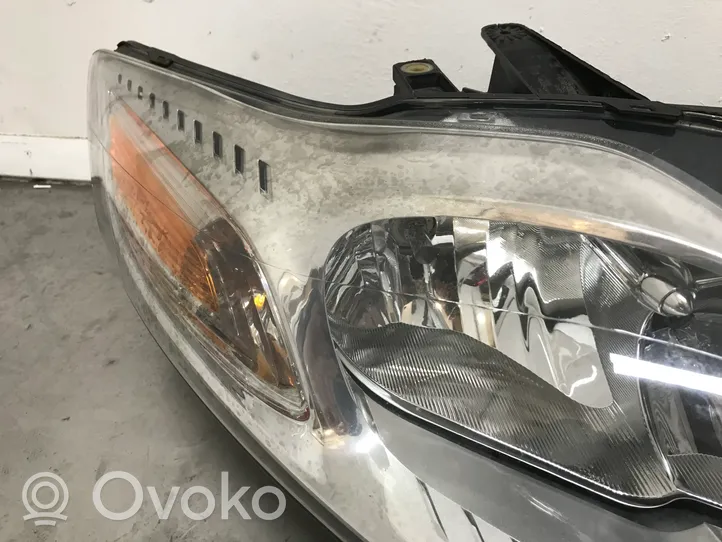 Ford Mondeo MK IV Lampa przednia BS7113W029BF