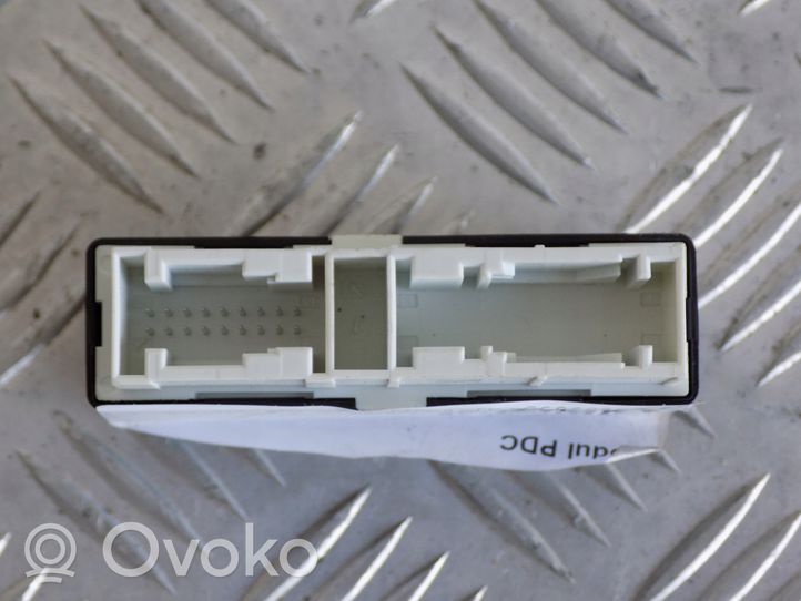 BMW X1 F48 F49 Pysäköintitutkan (PCD) ohjainlaite/moduuli 6836883