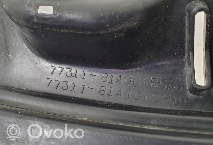 Suzuki Jimny Moldura del limpia 7731181A00