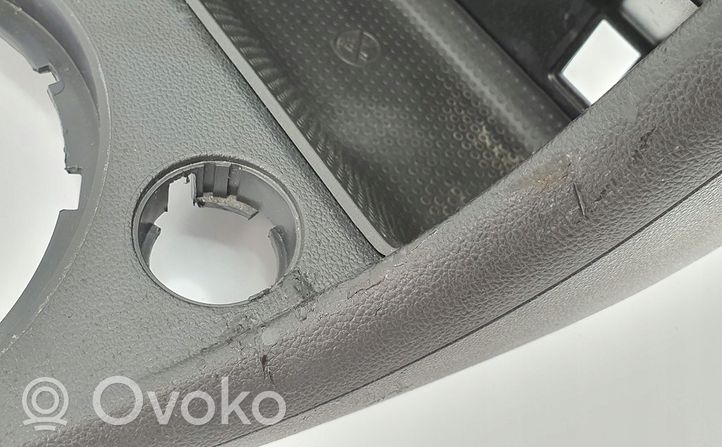 Volkswagen Beetle A5 Rivestimento in plastica cornice della leva del cambio 5C1863475K