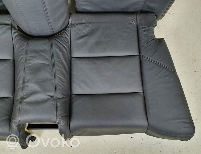 Volvo C70 Second row seats 39889776