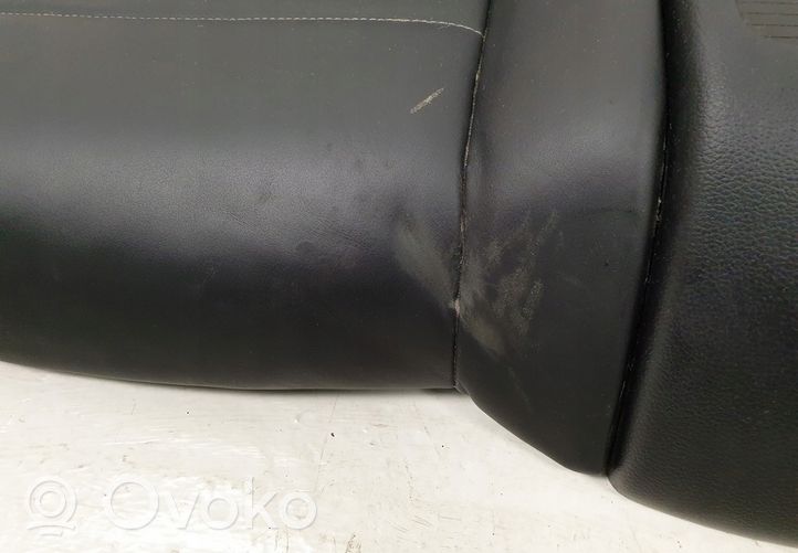 Mercedes-Benz E C207 W207 Asiento trasero 