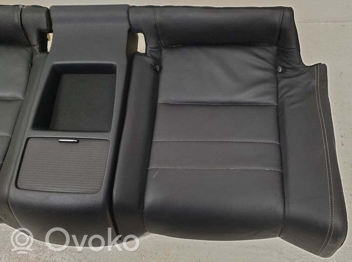 Mercedes-Benz E C207 W207 Asiento trasero 