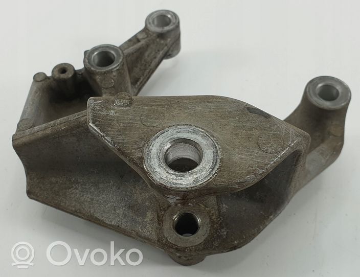 Daihatsu Cuore Support, suspension du moteur 