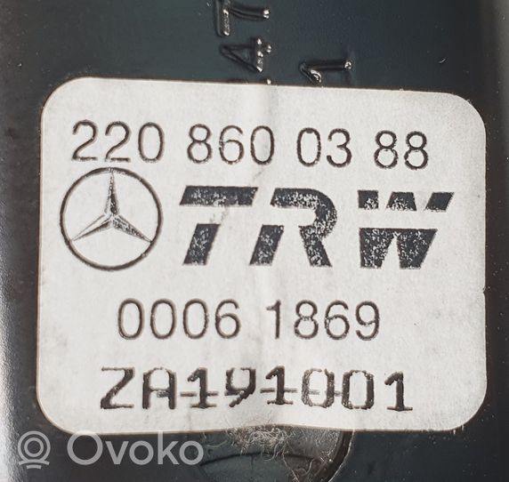 Mercedes-Benz S W220 Riel de ajuste del cinturón de seguridad 2208600388