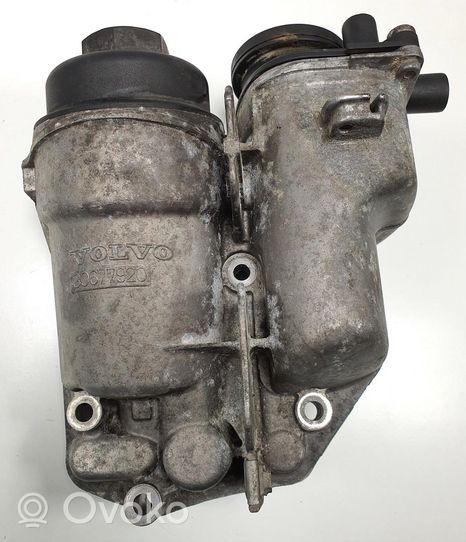 Volvo V60 Supporto di montaggio del filtro dell’olio 30677920