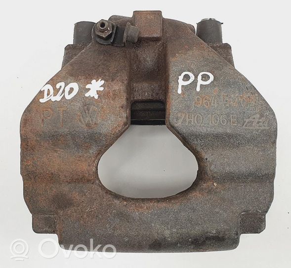 Volkswagen Multivan T5 Front brake caliper 7H0106E