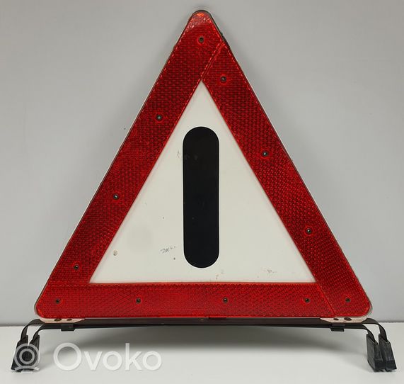 Mercedes-Benz 190 W201 Emergency warning sign 0005905412