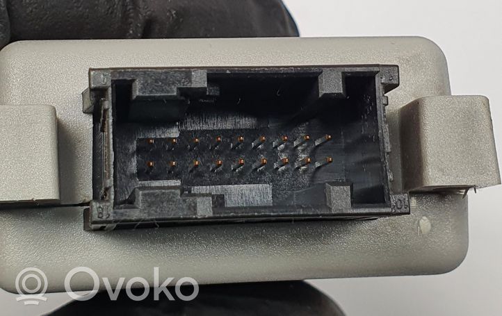 Volkswagen Golf V Telefono valdymo blokas 1K0035729E