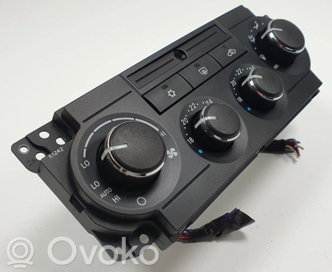 P55111011AI Jeep Grand Cherokee (WK) Climate control unit, 52.24 € RRR