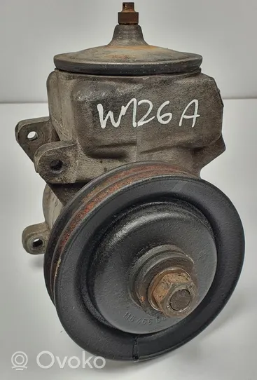 Mercedes-Benz S W126 Ohjaustehostimen pumppu 1264601480