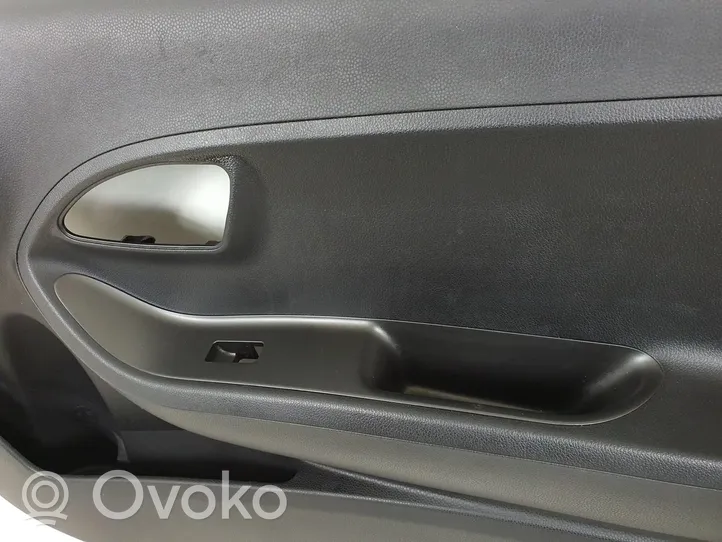 KIA Picanto Apmušimas priekinių durų (obšifke) 82302-1Y310