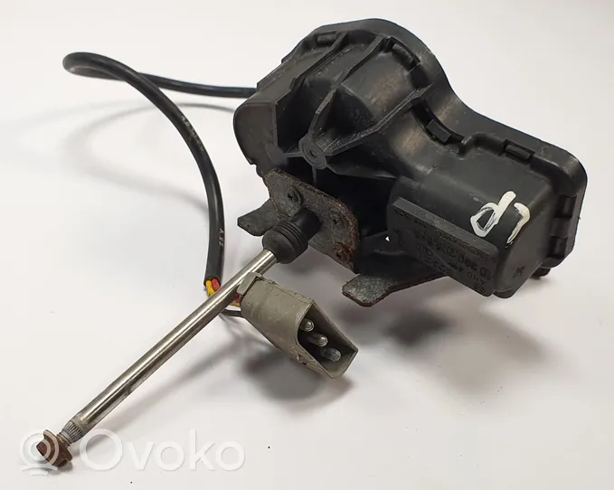 Volvo 960 Headlight wiper motor 9151176