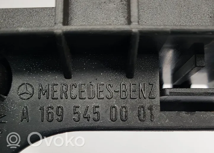 Mercedes-Benz A W169 Rėlių montavimo blokas A1695450001