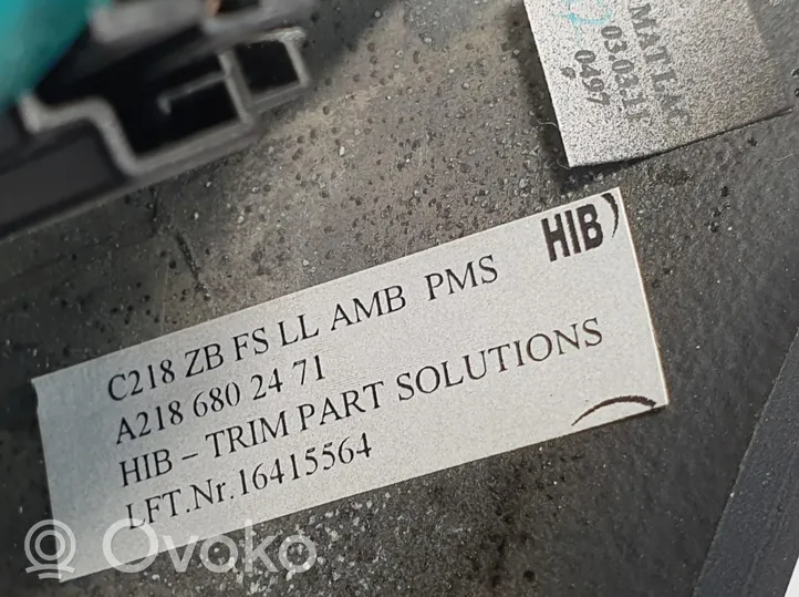Mercedes-Benz CLS C218 AMG Panelės apdailos skydas (centrinis) A2186802471
