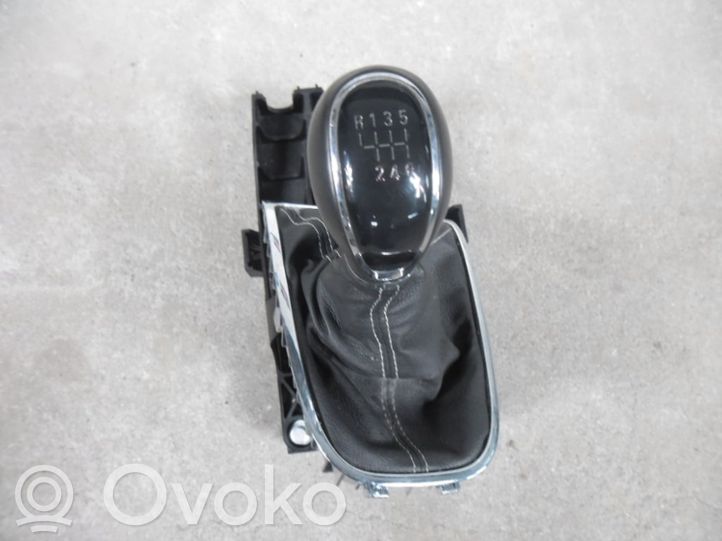Opel Astra G Gear selector/shifter in gearbox, 70.74 € RRR