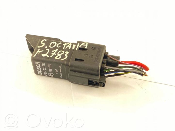 0281003038 Skoda Octavia Mk2 (1Z) Glow plug preheat relay, 5.59 € RRR