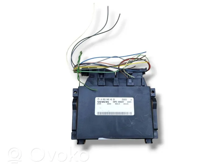 Mercedes-Benz C W203 Module de contrôle de boîte de vitesses ECU 5WP20005EV