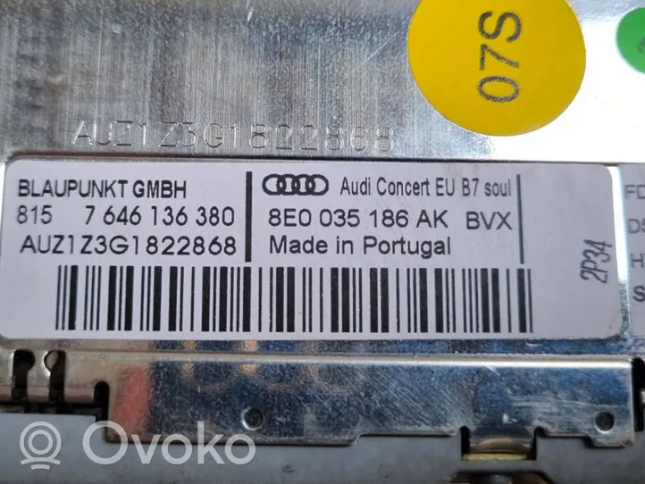 Audi A4 S4 B7 8E 8H Radio/CD/DVD/GPS-pääyksikkö 