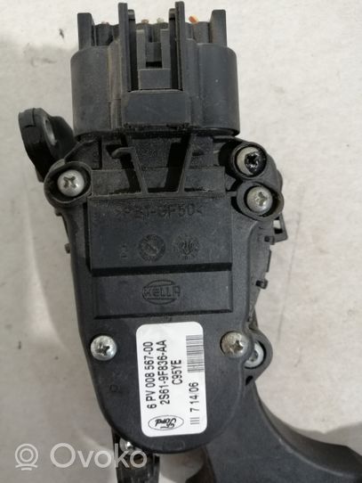 Ford Fusion Accelerator throttle pedal 2S619F836AA
